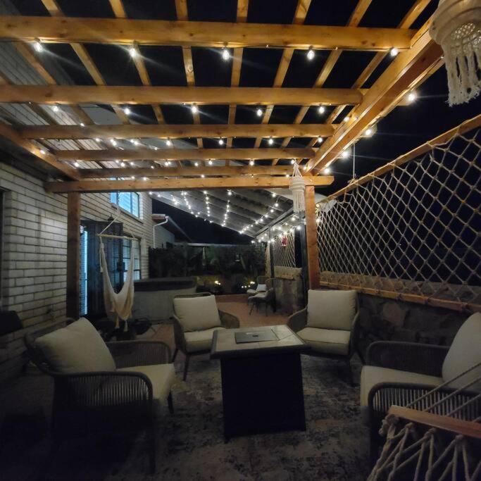 The Ritz Spa Sanctuary Hot Tub/Patio/Fam/Pet Las Cruces Buitenkant foto